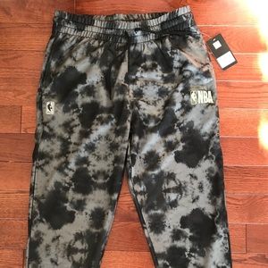 Official NBA Brand Camo Joggers - Size Large - NWT